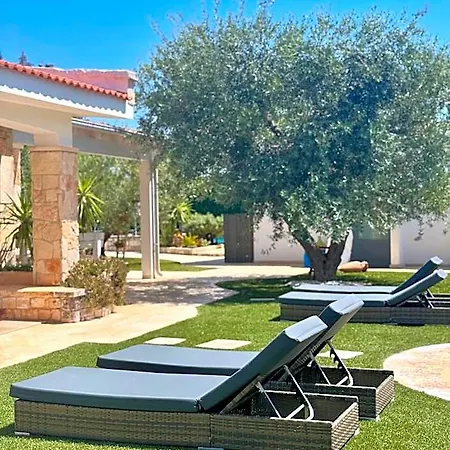 La Linea Dell'orizzonte Otel 4*